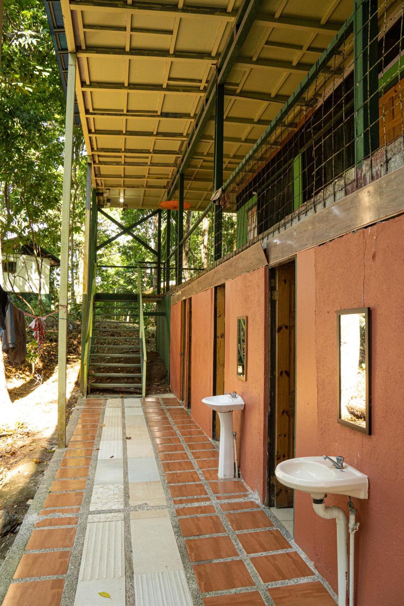 Corcovado Adventures Hostel Drake Bay Exterior photo